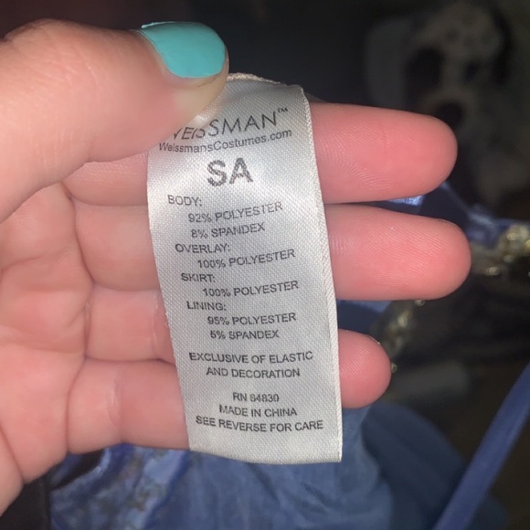 Dance costume - Picture 3 of 3